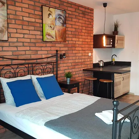 North בית הארחה *