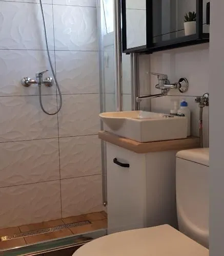 North بيت ضيافة *